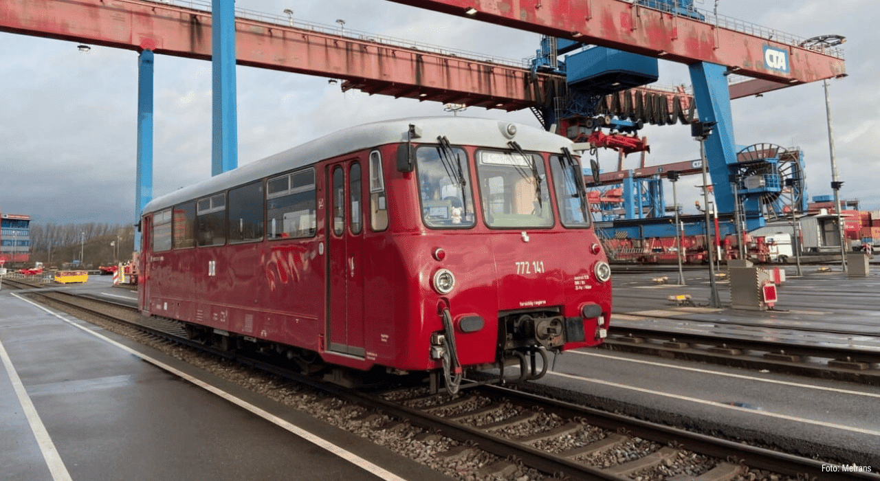 Mit der Ferkeltaxi durch den Hamburger Hafen