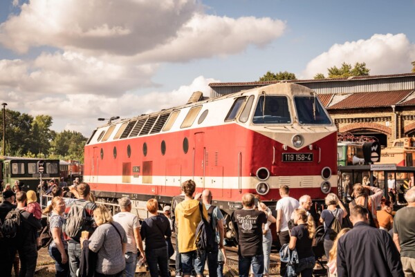 Tag der Schiene beim 20. Berliner Eisenbahnfest im Bahnbetriebswerk Schöneweide